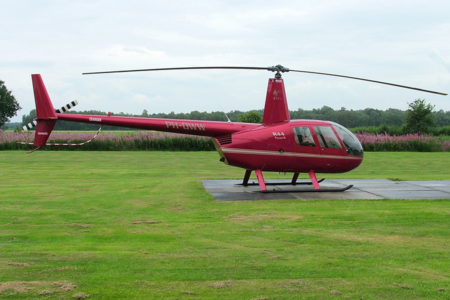 R44 PH-DWW